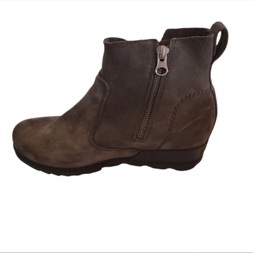 SOREL - Picture 2 of 8